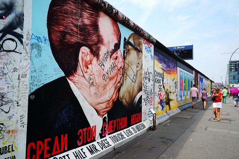 20251102-hd8xx 20251102-hd8xx