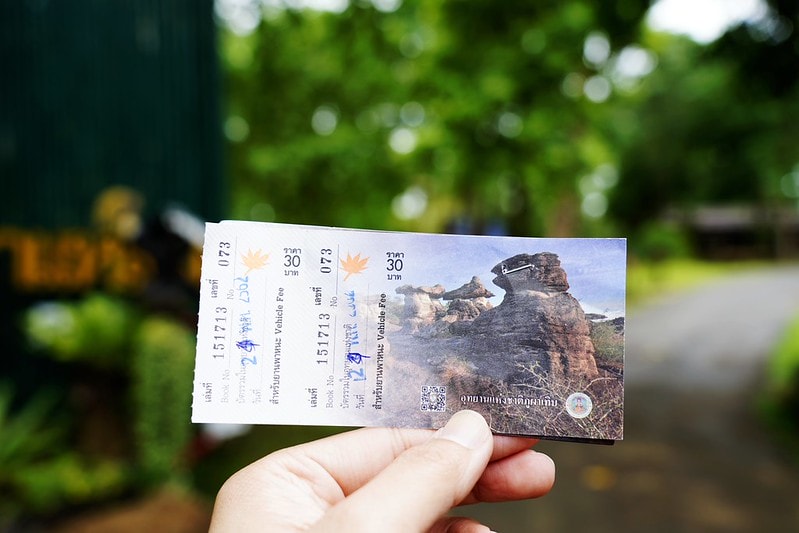 20251102-uokbx 20251102-uokbx