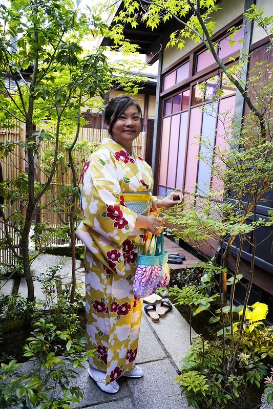 20251102-75mu9 20251102-75mu9