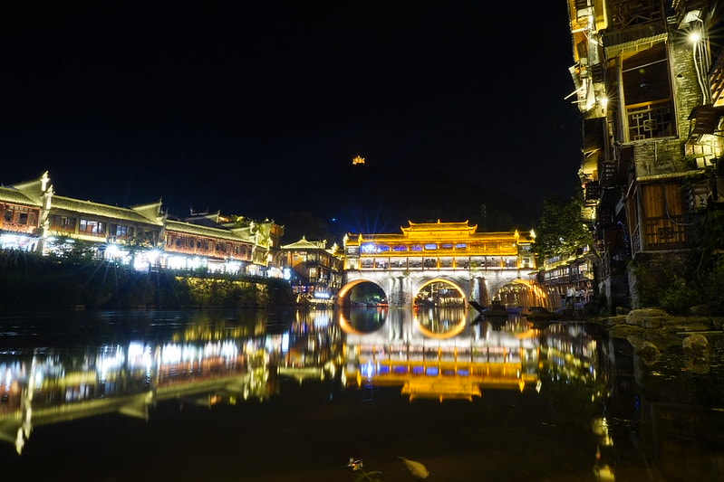 20251102-33jx3 20251102-33jx3