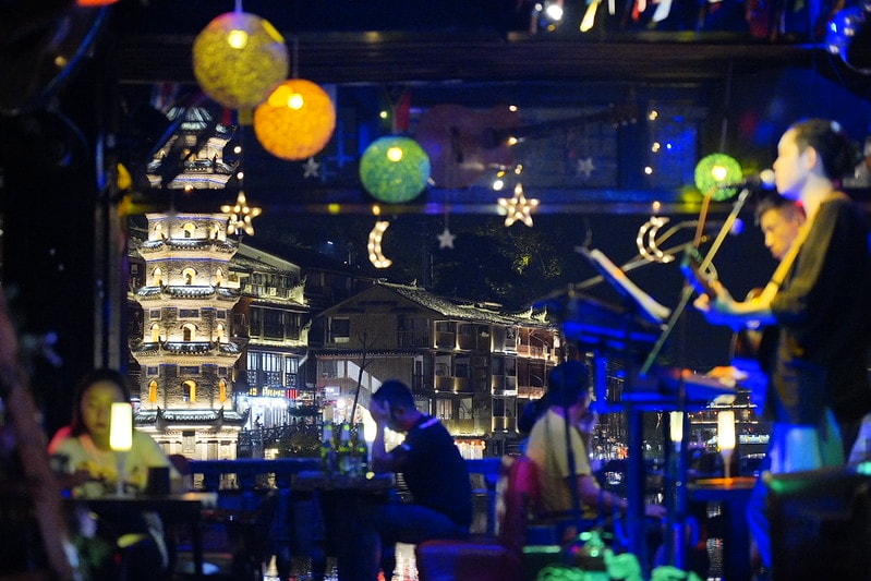 20251102-44yd7 20251102-44yd7