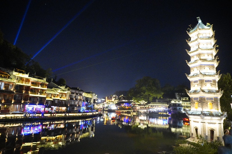 20251102-dybd9 20251102-dybd9