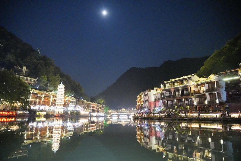 20251102-gzoz4 20251102-gzoz4