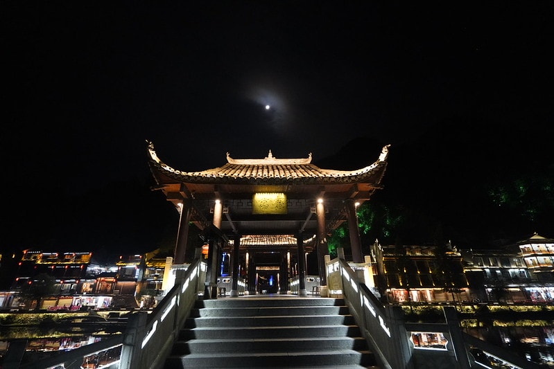 20251102-jj9by 20251102-jj9by