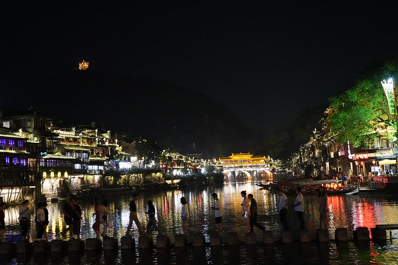 20251102-k03kz 20251102-k03kz