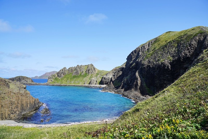 20251102-ur5tj 20251102-ur5tj