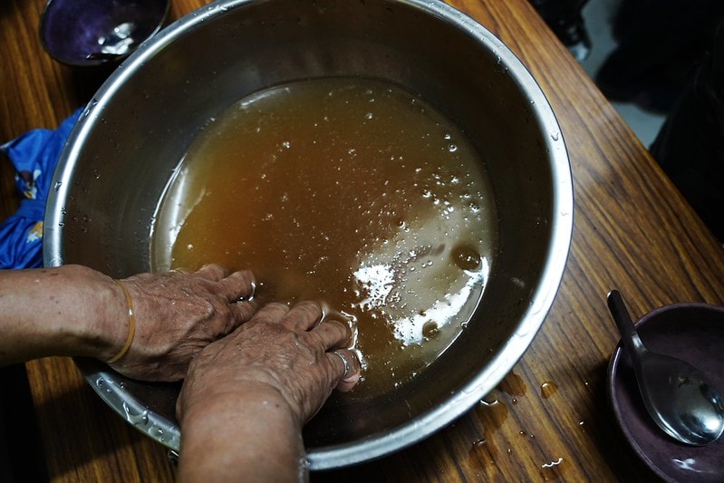 20251102-yz72v 20251102-yz72v