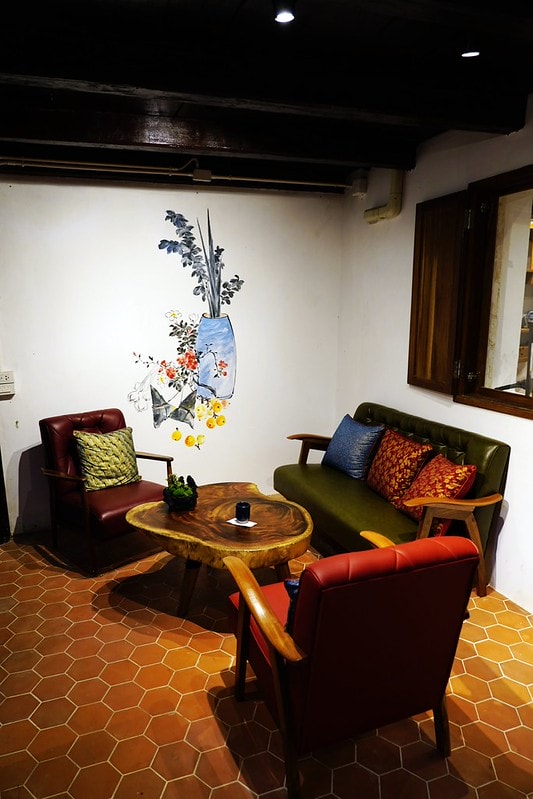 20251102-48qf4 20251102-48qf4