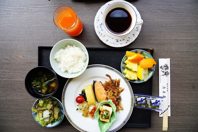 20251102-8ni0p 20251102-8ni0p