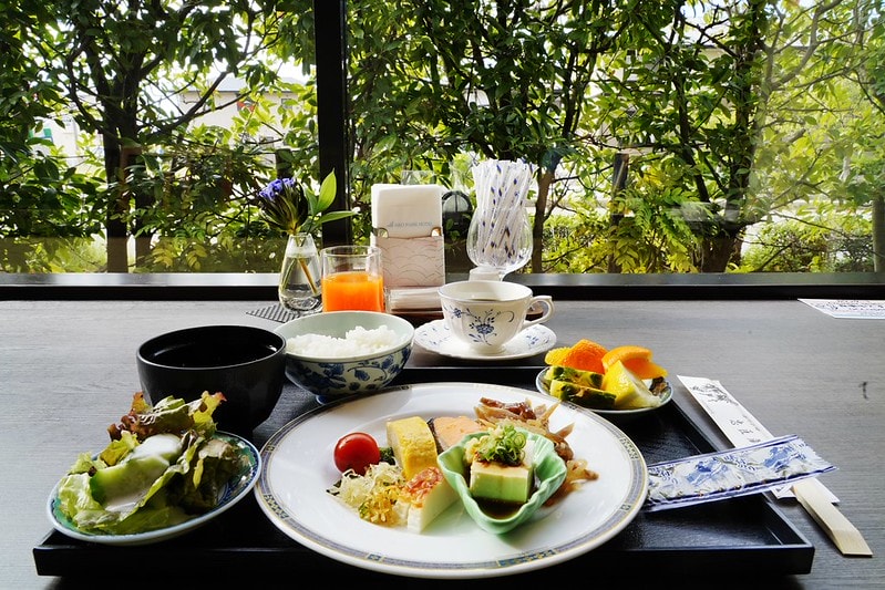 20251102-o3jys 20251102-o3jys