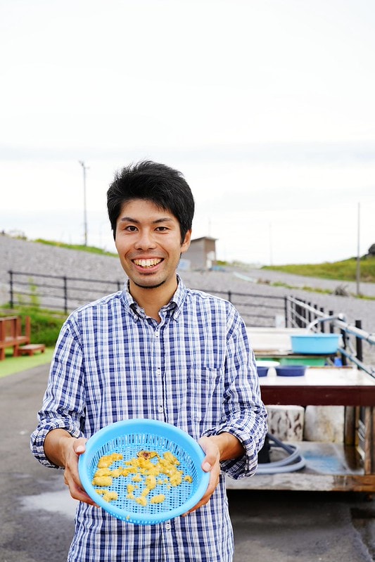 20251102-uz2sq 20251102-uz2sq