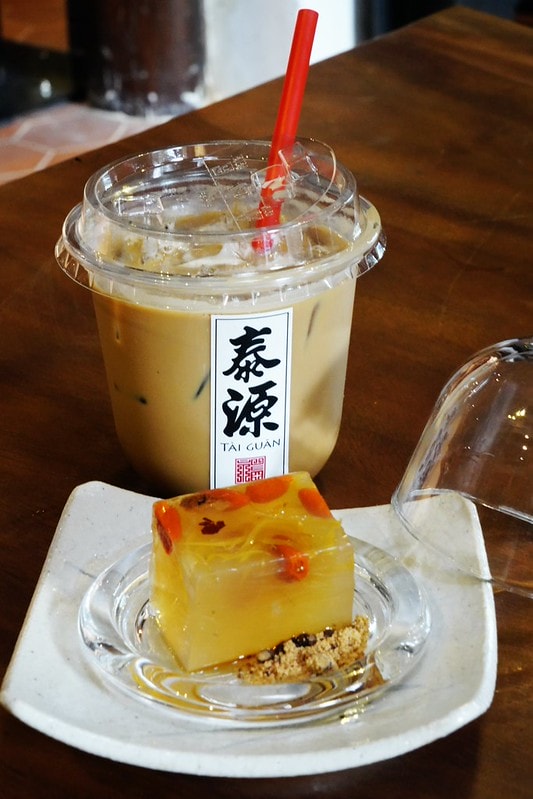 20251102-wdkr6 20251102-wdkr6