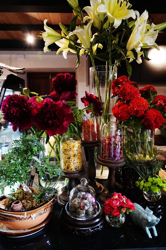 20251102-yj66h 20251102-yj66h