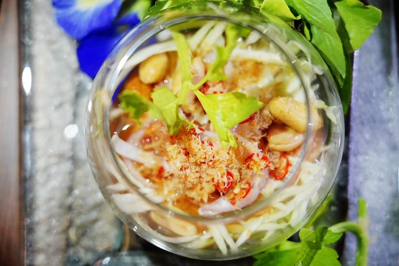 20251102-0i2xg 20251102-0i2xg