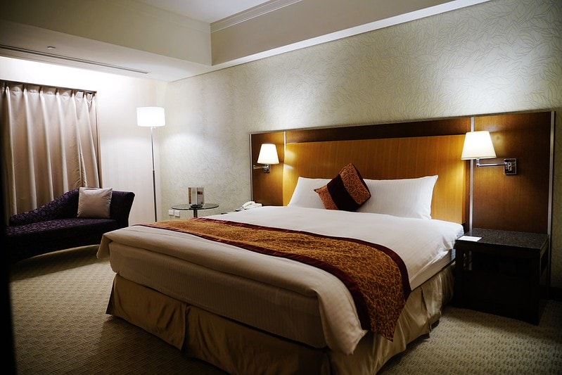 20251102-219j5 20251102-219j5