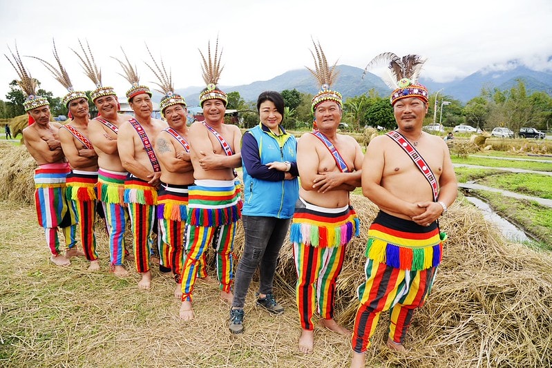 20251102-2ylkf 20251102-2ylkf