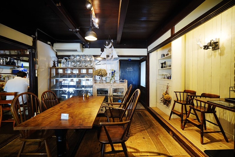 20251102-m8z2i 20251102-m8z2i