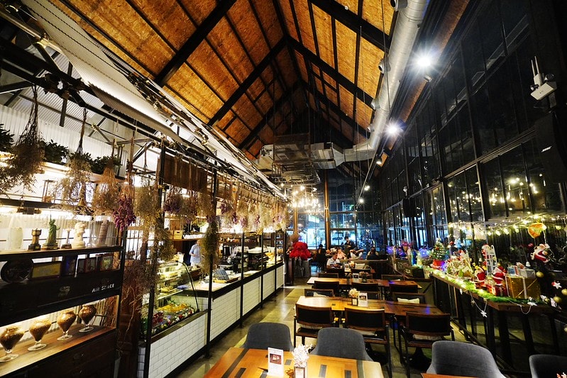 20251102-qwu7y 20251102-qwu7y