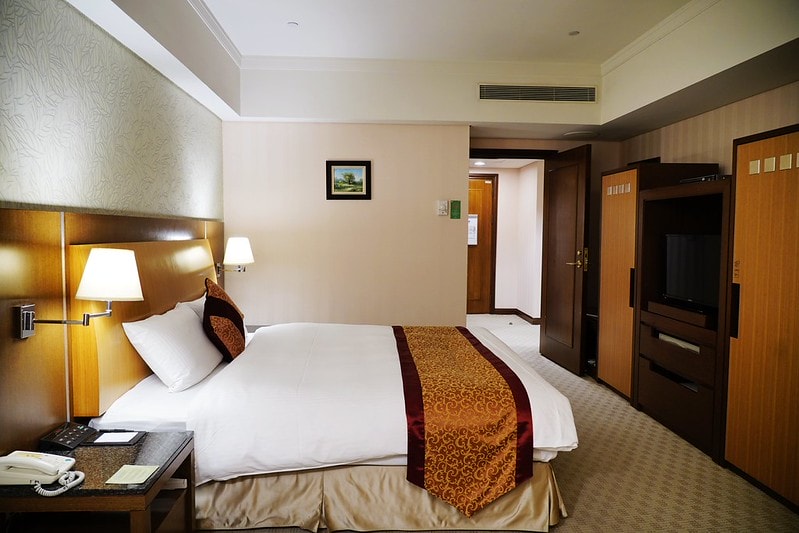 20251102-wq8lw 20251102-wq8lw