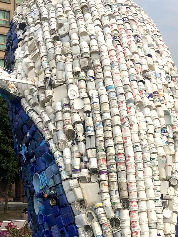 20251102-tlmiu 20251102-tlmiu