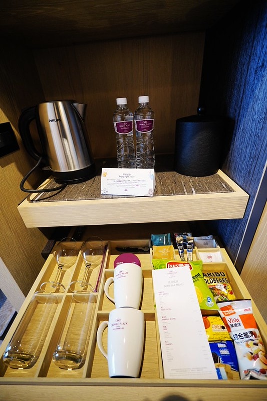 20251102-45etj 20251102-45etj