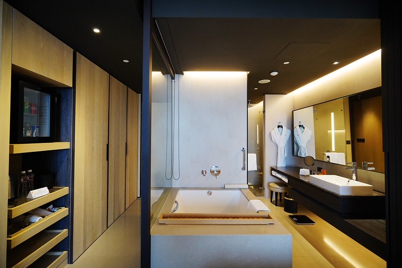 20251102-74tmc 20251102-74tmc