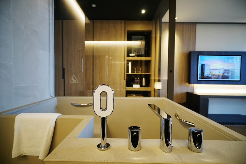 20251102-kzi0d 20251102-kzi0d