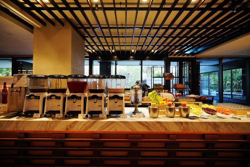 20251102-nb9s8 20251102-nb9s8