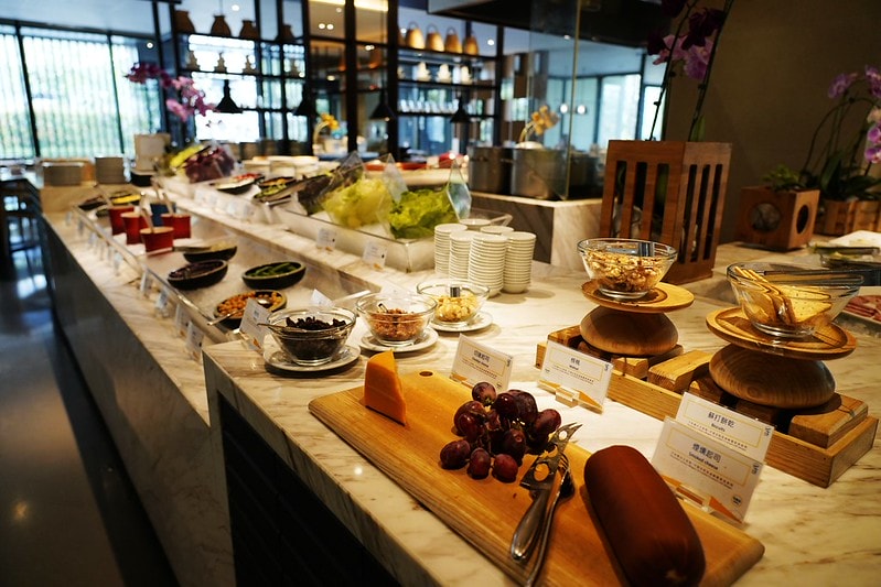 20251102-nv0a8 20251102-nv0a8