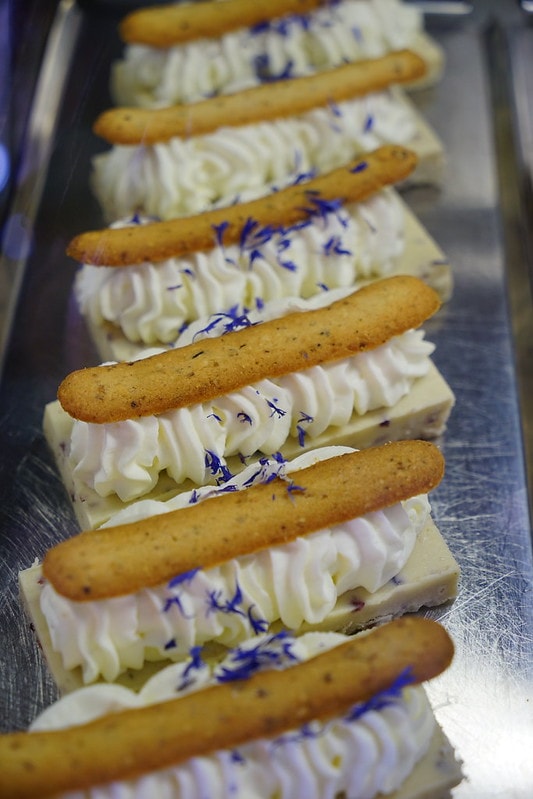 20251102-9adxf 20251102-9adxf