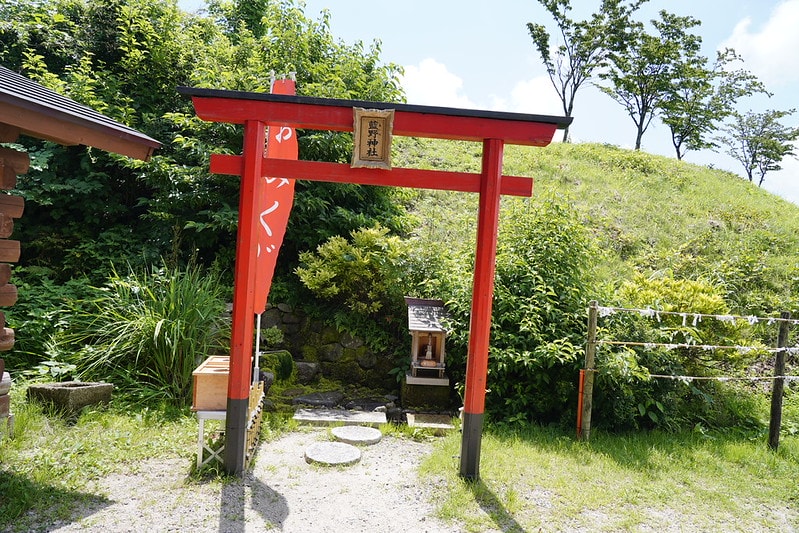 20251102-9aqva 20251102-9aqva