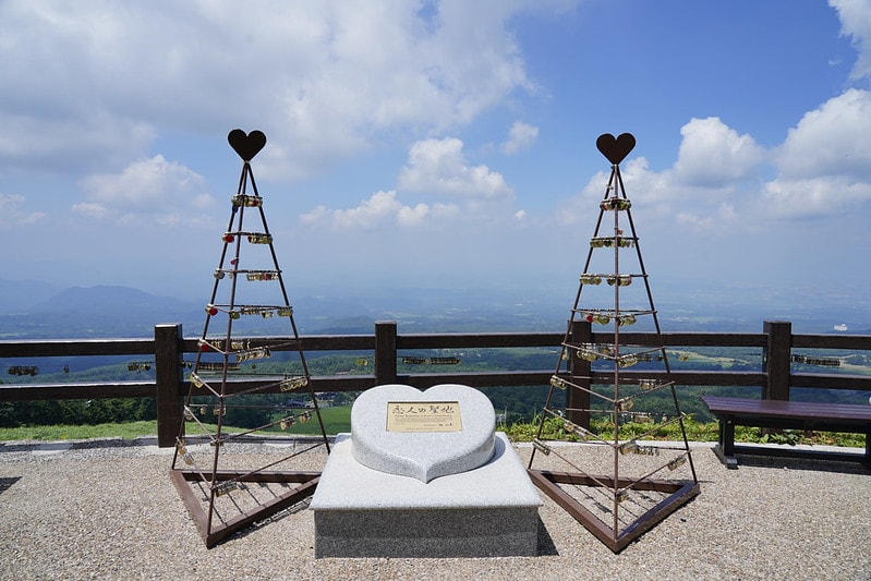 20251102-mj8um 20251102-mj8um