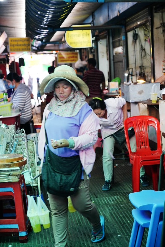 20251102-0gm2l 20251102-0gm2l