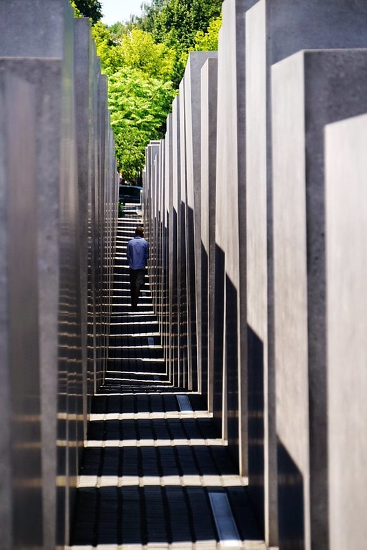 20251102-q0i5q 20251102-q0i5q