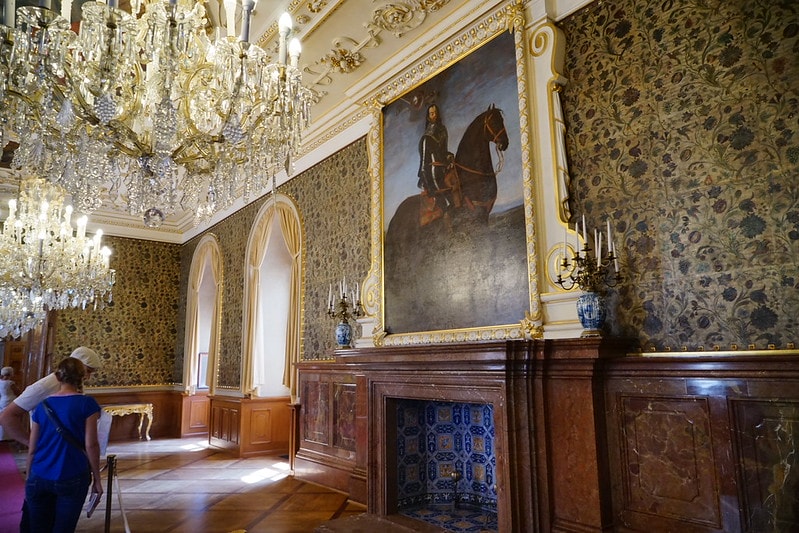 20251102-4zymx 20251102-4zymx