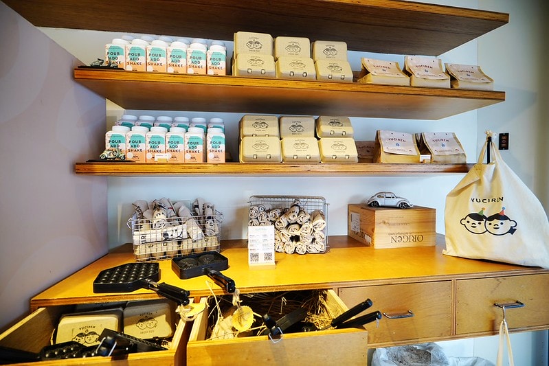 20251102-5eiyv 20251102-5eiyv