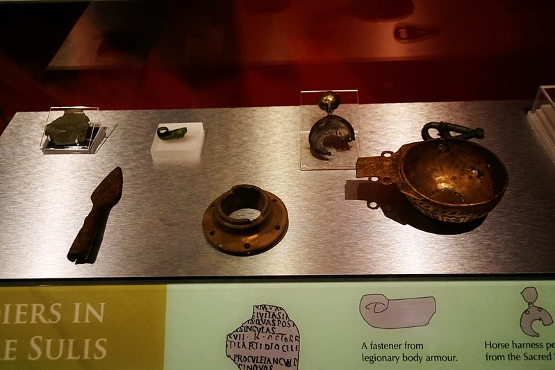 20251102-5f1tg 20251102-5f1tg