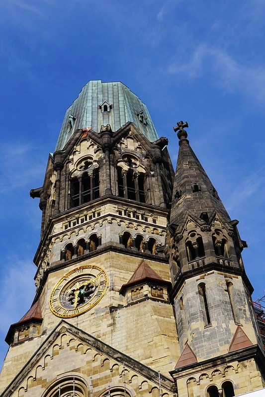 20251102-i6ju8 20251102-i6ju8