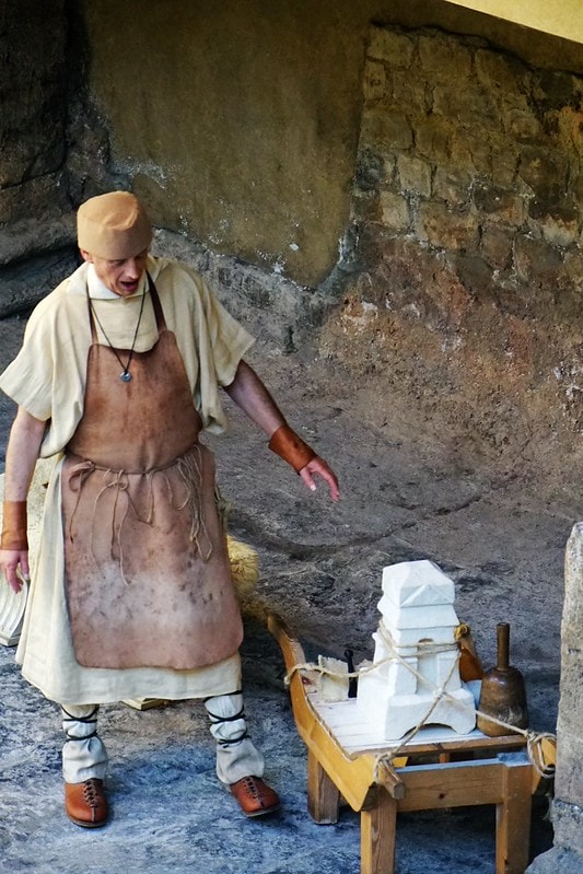 20251102-iiei8 20251102-iiei8