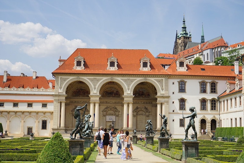 20251102-m96yr 20251102-m96yr