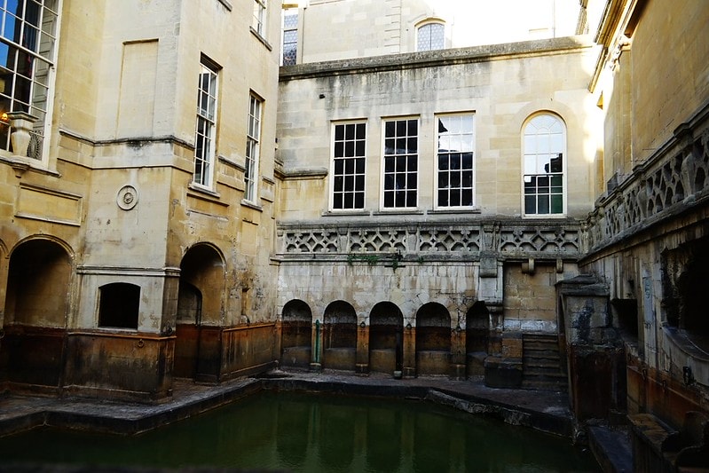 20251102-n374p 20251102-n374p