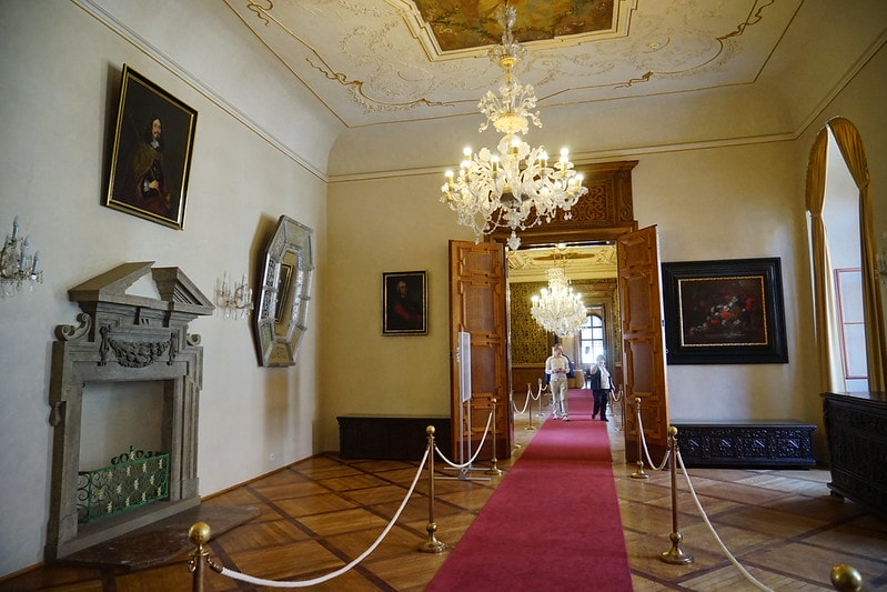 20251102-oxzni 20251102-oxzni