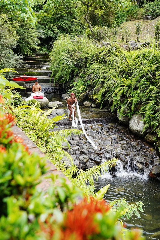 20251102-zjjuf 20251102-zjjuf