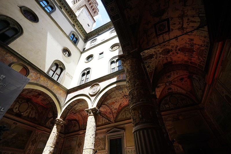 20251102-2j8pt 20251102-2j8pt