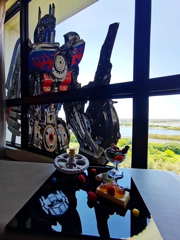 20251102-bqv4a 20251102-bqv4a