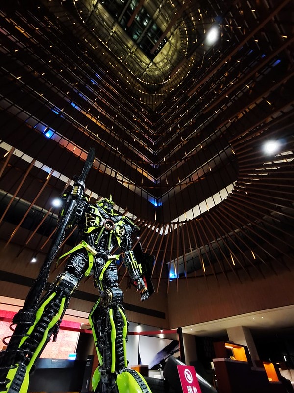 20251102-iu76j 20251102-iu76j