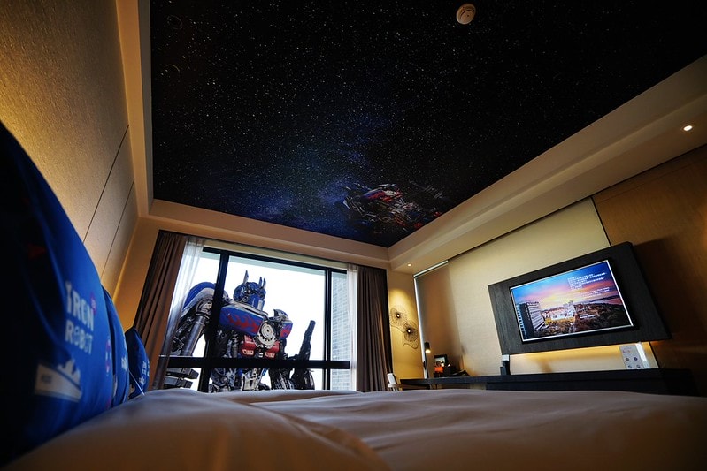 20251102-ovwxx 20251102-ovwxx