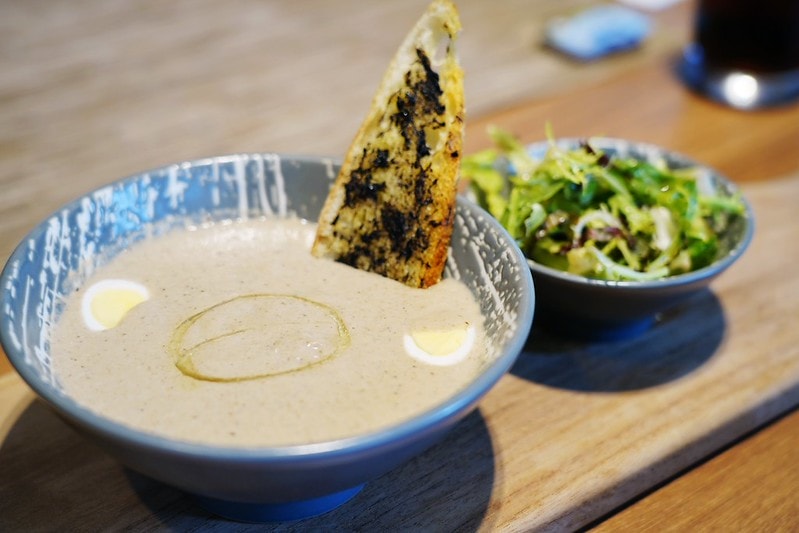 20251102-0dkrs 20251102-0dkrs