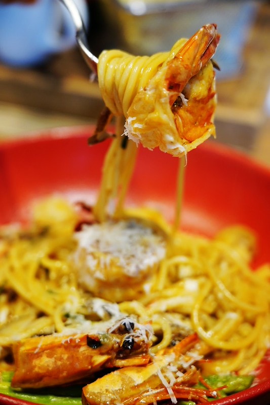 20251102-jzm0l 20251102-jzm0l