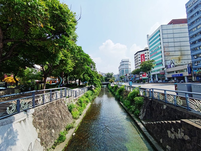 20251102-5v6tj 20251102-5v6tj